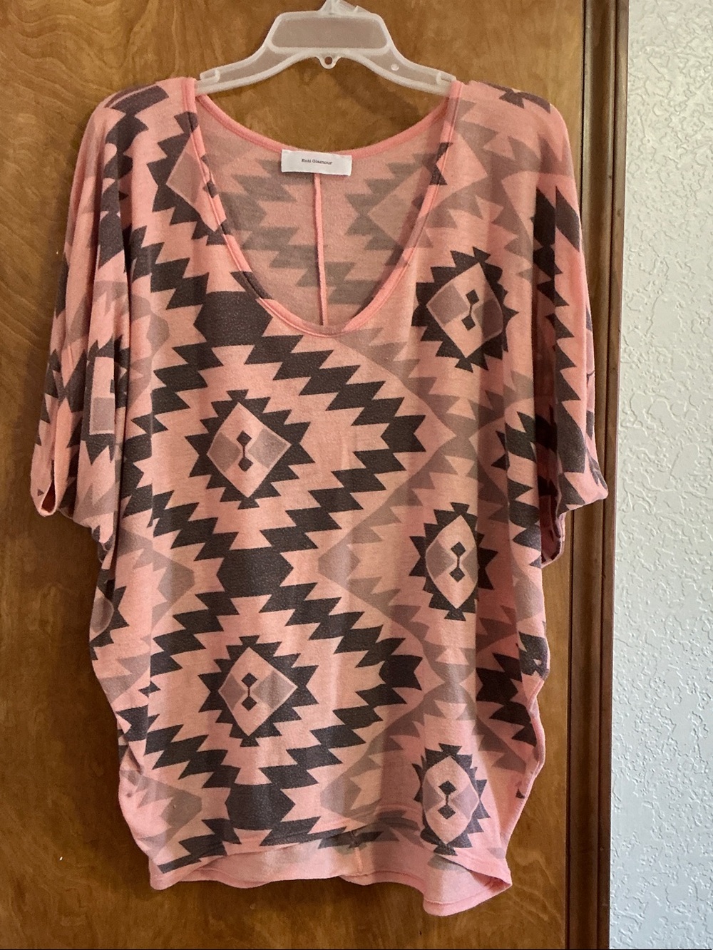 Relaxed Aztec-Print V-Neck Tunic in Pink